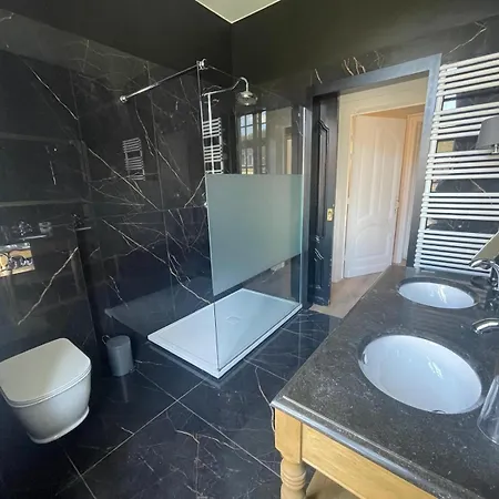 Hotel Damseaux *