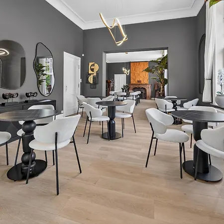 Hotel Damseaux